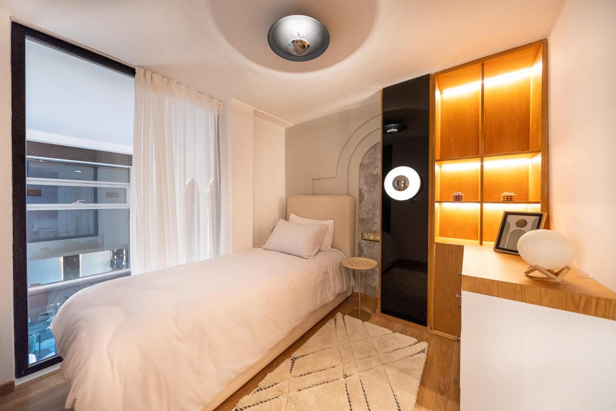 Appartamento Ecrin Secret, Duplex Prestige, Proche Corniche & Medina, Piscine, Parking, Wifi, Iptv, Ac Tangeri Esterno foto