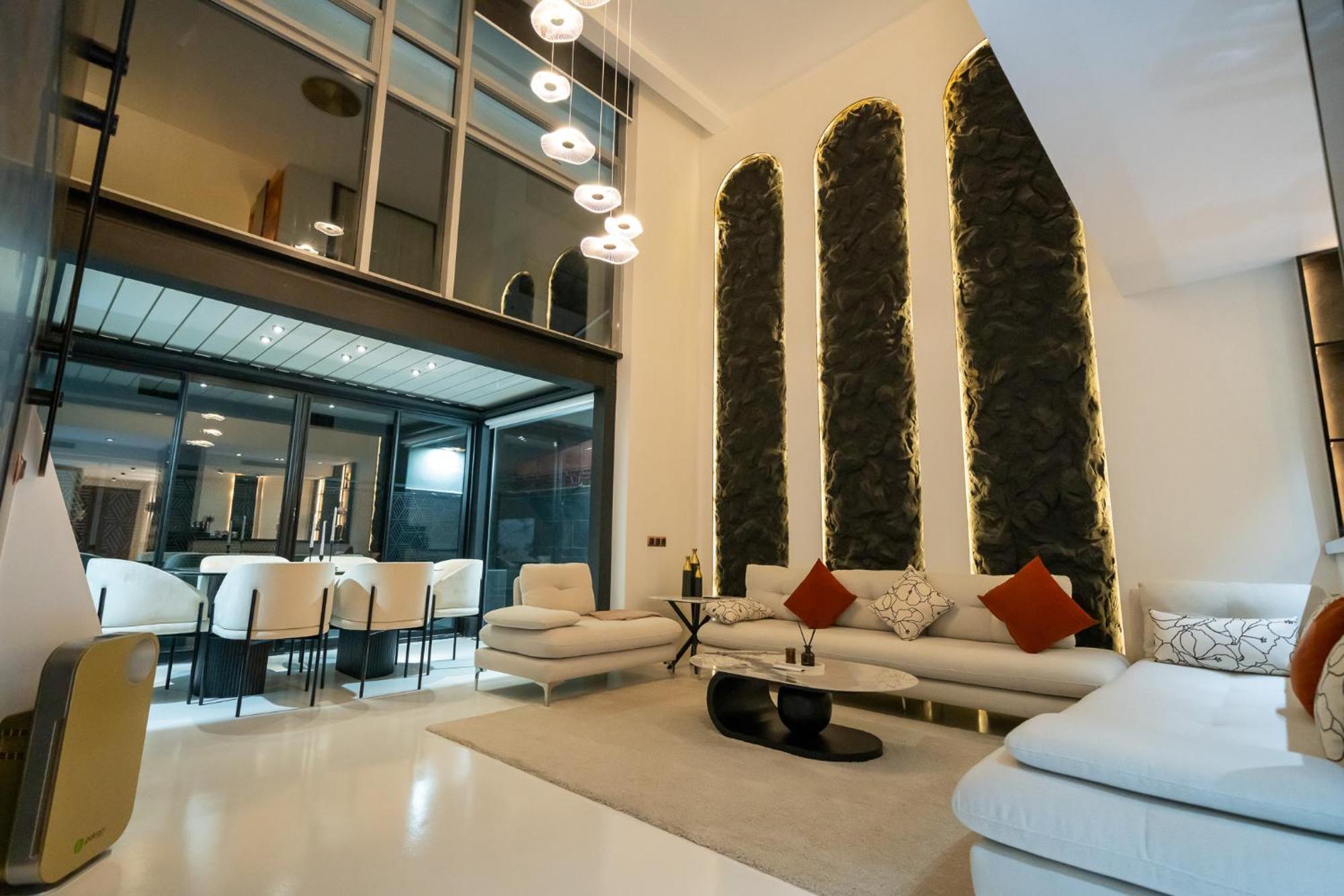 Appartamento Ecrin Secret, Duplex Prestige, Proche Corniche & Medina, Piscine, Parking, Wifi, Iptv, Ac Tangeri Esterno foto